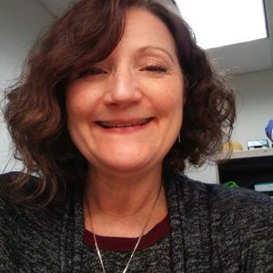 Meet your Posher, Cynthia